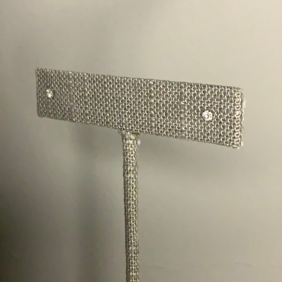 0.16 cttw Diamond and Platinum Stud Earrings - Picture 2 of 7